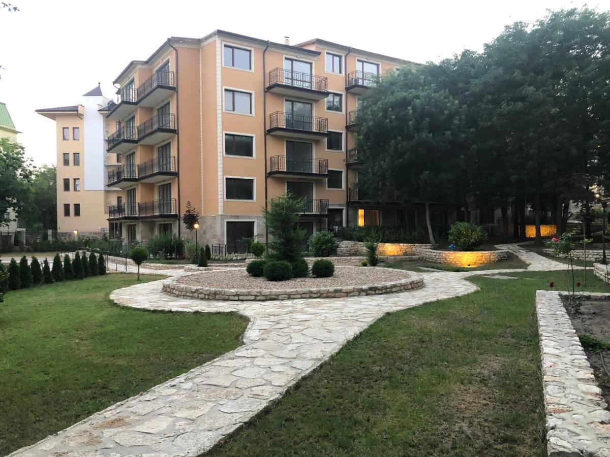 Rabi Park Residence Varna Exteriér fotografie